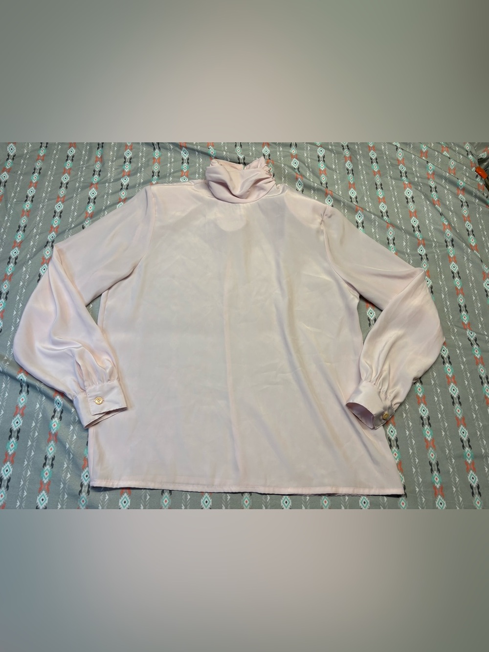 🕸️Vintage Impressions Pale Pink Mock Neck Satin Long Sleeve Blouse